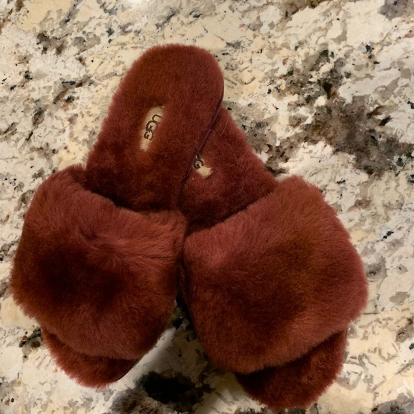 UGG Shoes - Ugg slippers